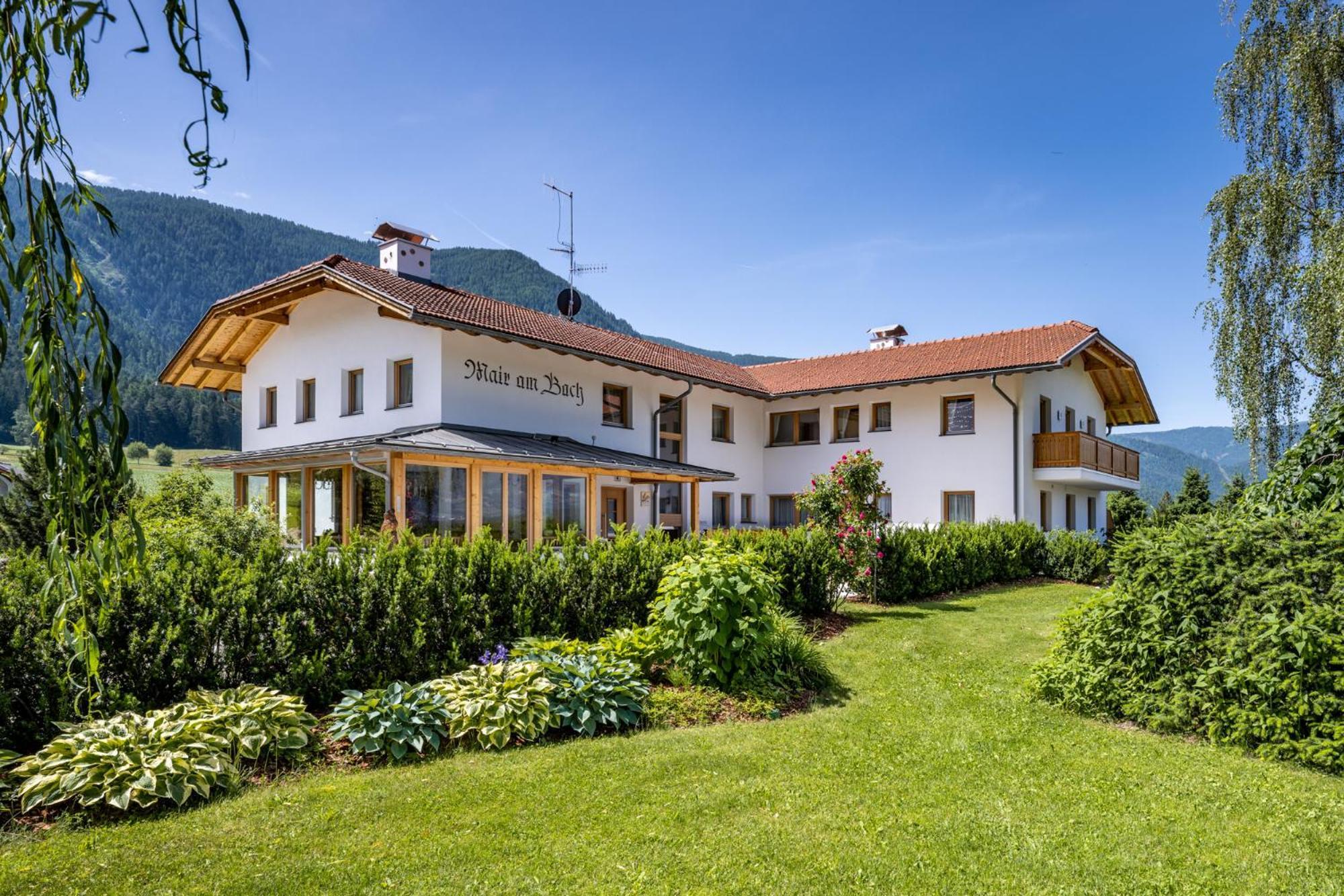 Ferienwohnung Mair Am Bach ブルーニコ エクステリア 写真