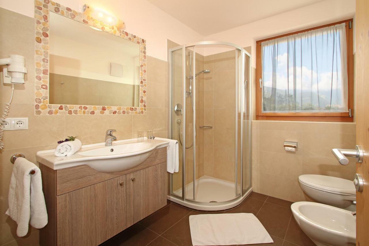 Ferienwohnung Mair Am Bach ブルーニコ エクステリア 写真